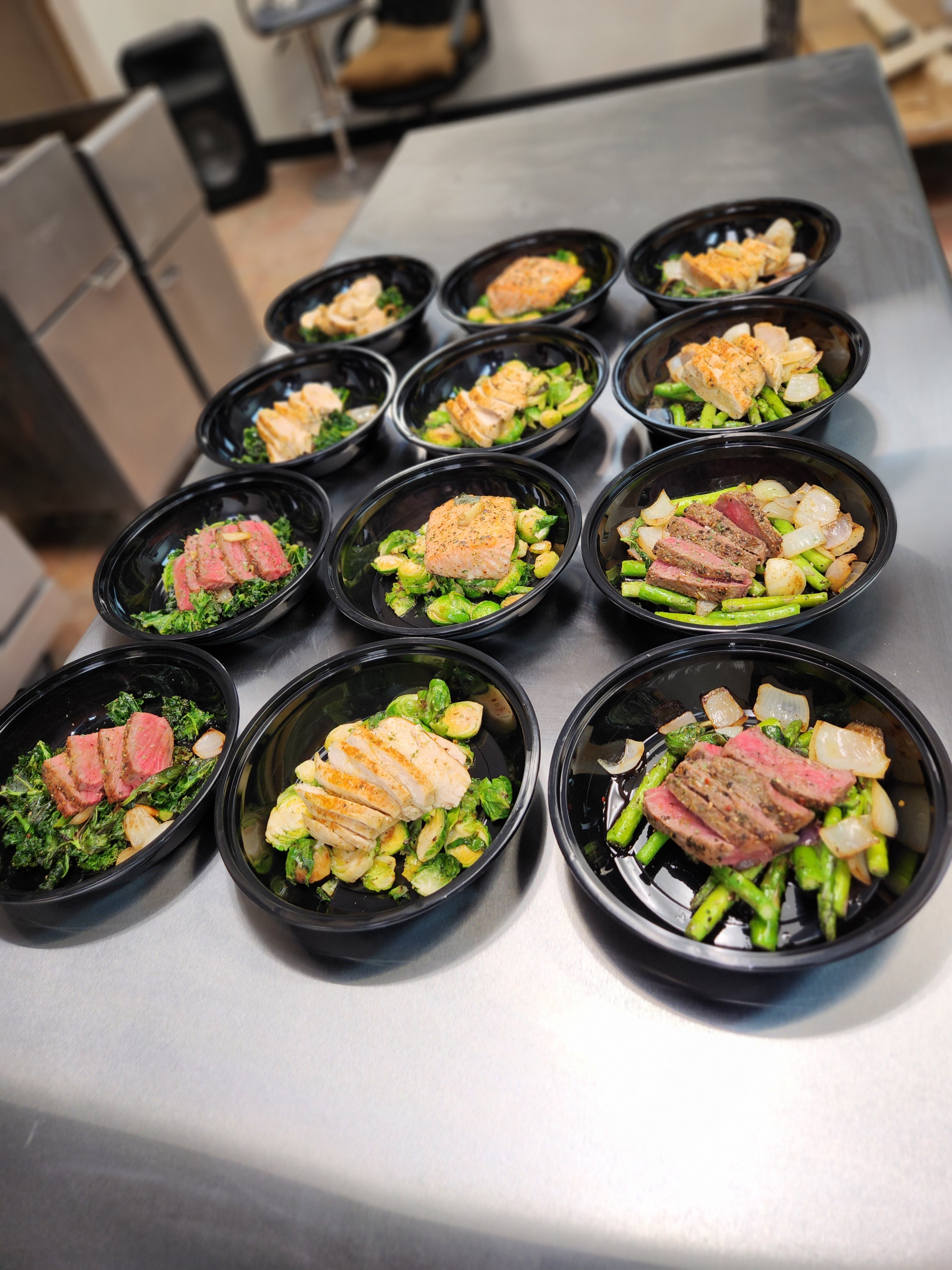 10 meal preps total (3 Proteins, 2 Starches, 3 Vegetable options)